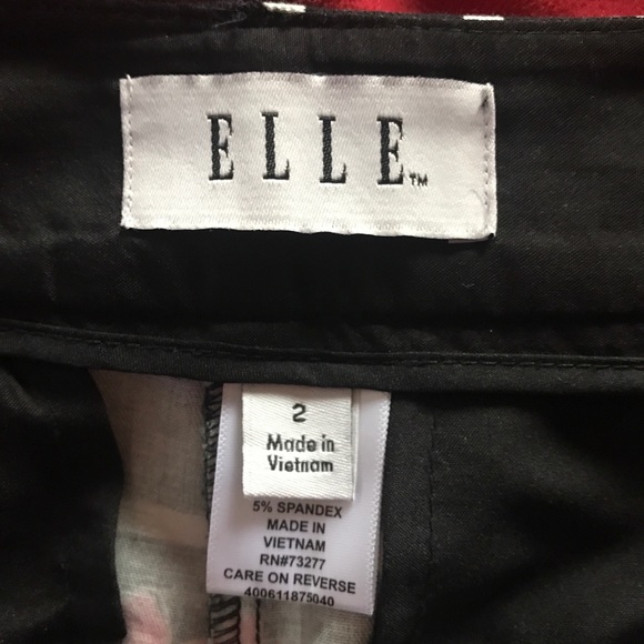 Elle Shorts - Picture 6 of 6